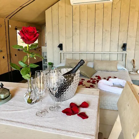 Agriglamping Valleverna Luxury tent